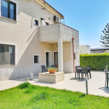 Dimora Mariu Bed & Breakfast Taranto Ngoại thất bức ảnh