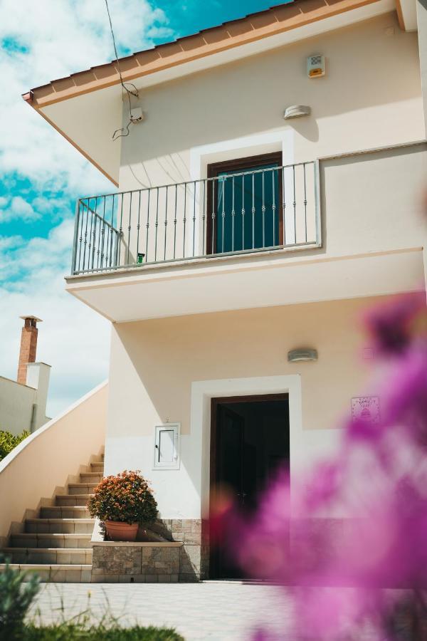 Dimora Mariu Bed & Breakfast Taranto Ngoại thất bức ảnh