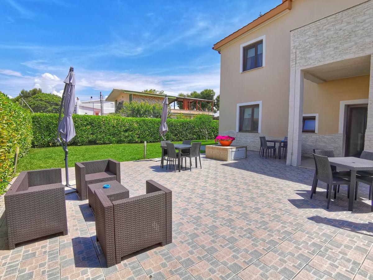 Dimora Mariu Bed & Breakfast Taranto Ngoại thất bức ảnh